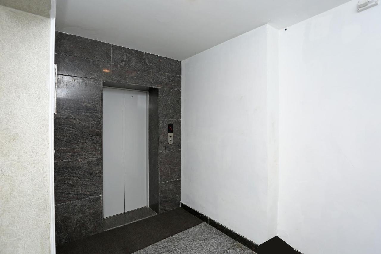 Airport Hotel Ambrosia Nowe Delhi Zewnętrze zdjęcie