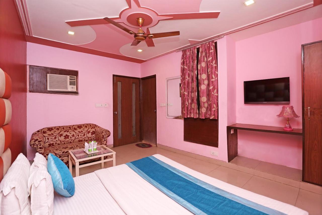 Airport Hotel Ambrosia Nowe Delhi Zewnętrze zdjęcie