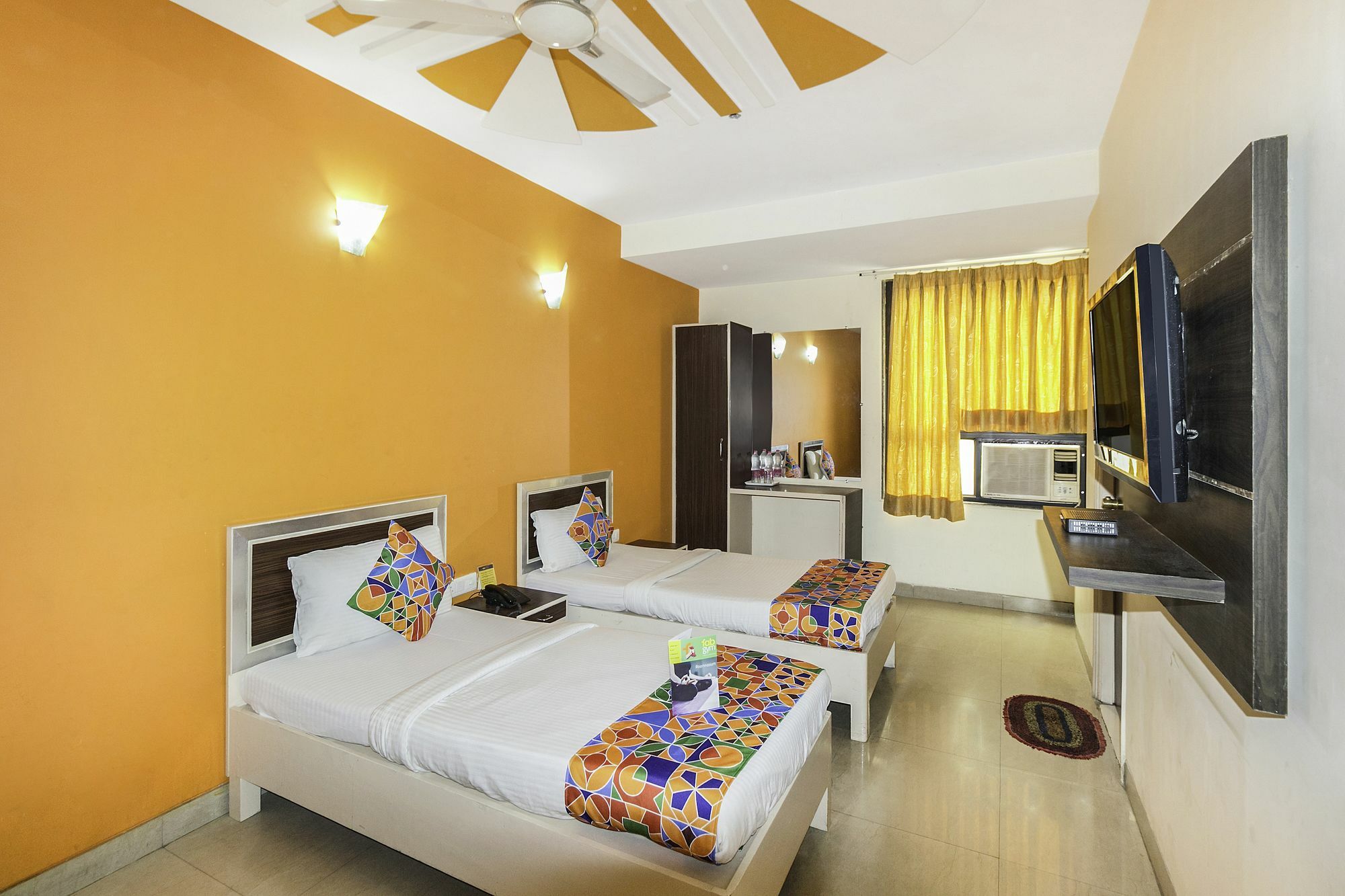 Airport Hotel Ambrosia Nowe Delhi Zewnętrze zdjęcie