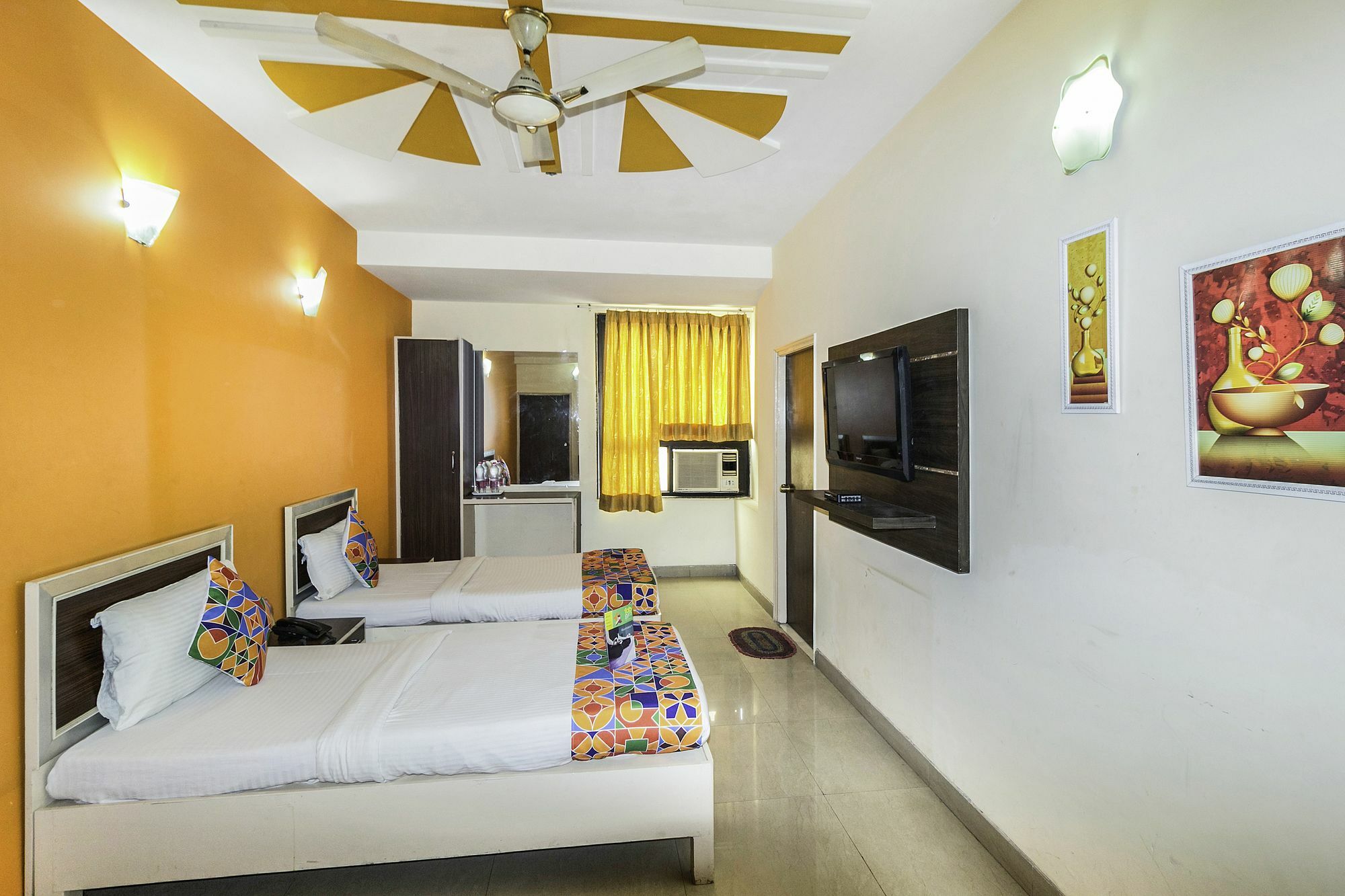 Airport Hotel Ambrosia Nowe Delhi Zewnętrze zdjęcie