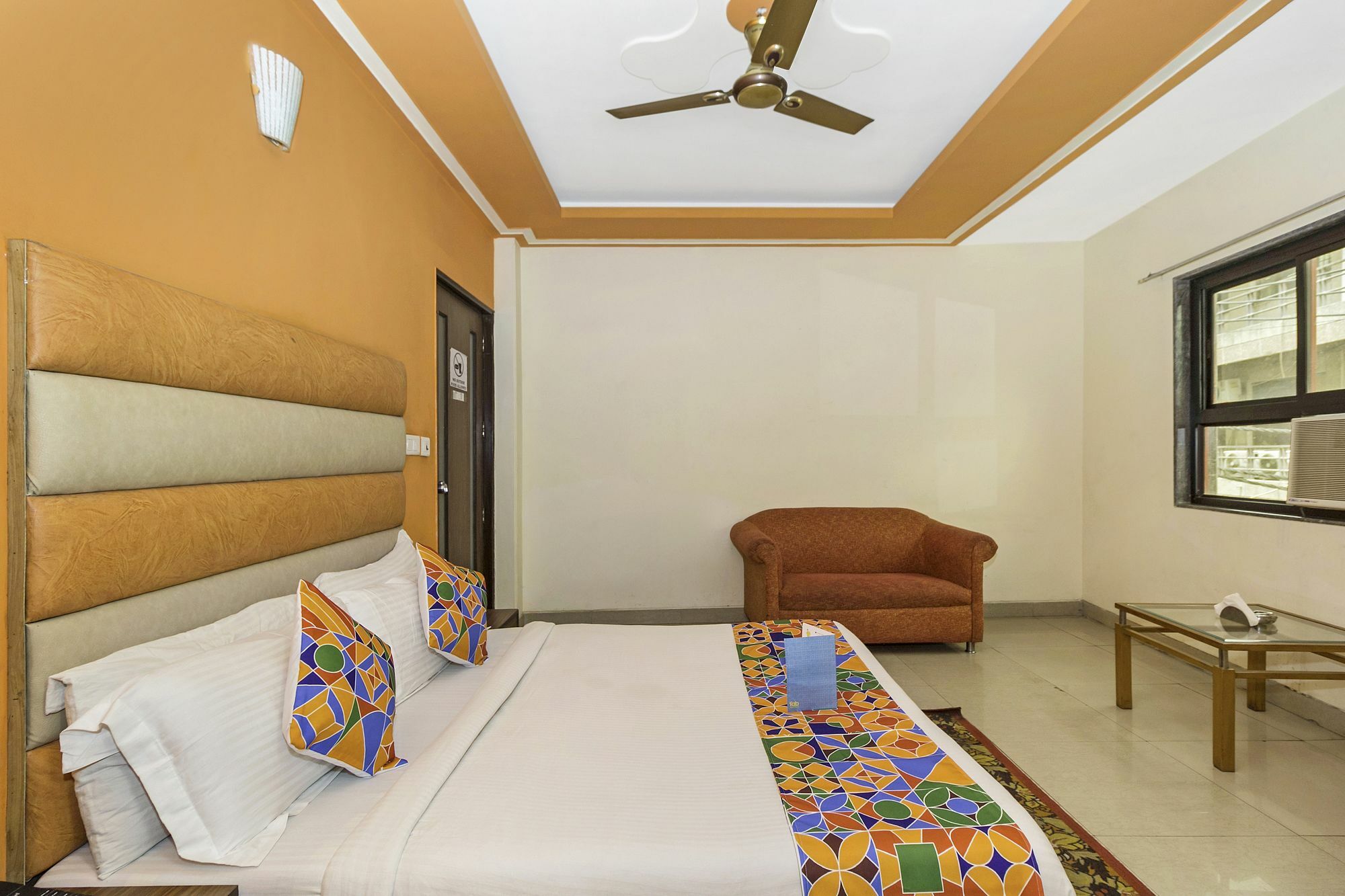 Airport Hotel Ambrosia Nowe Delhi Zewnętrze zdjęcie
